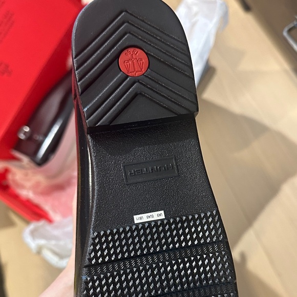 Hunter Black Refined Wide Fit Rainboots 11 - Picture 4 of 6